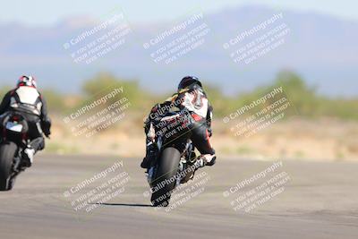 media/Sep-25-2023-Moto Forza (Mon) [[81ffa65e0a]]/B-C Group/Session 3 (Turn 16)/